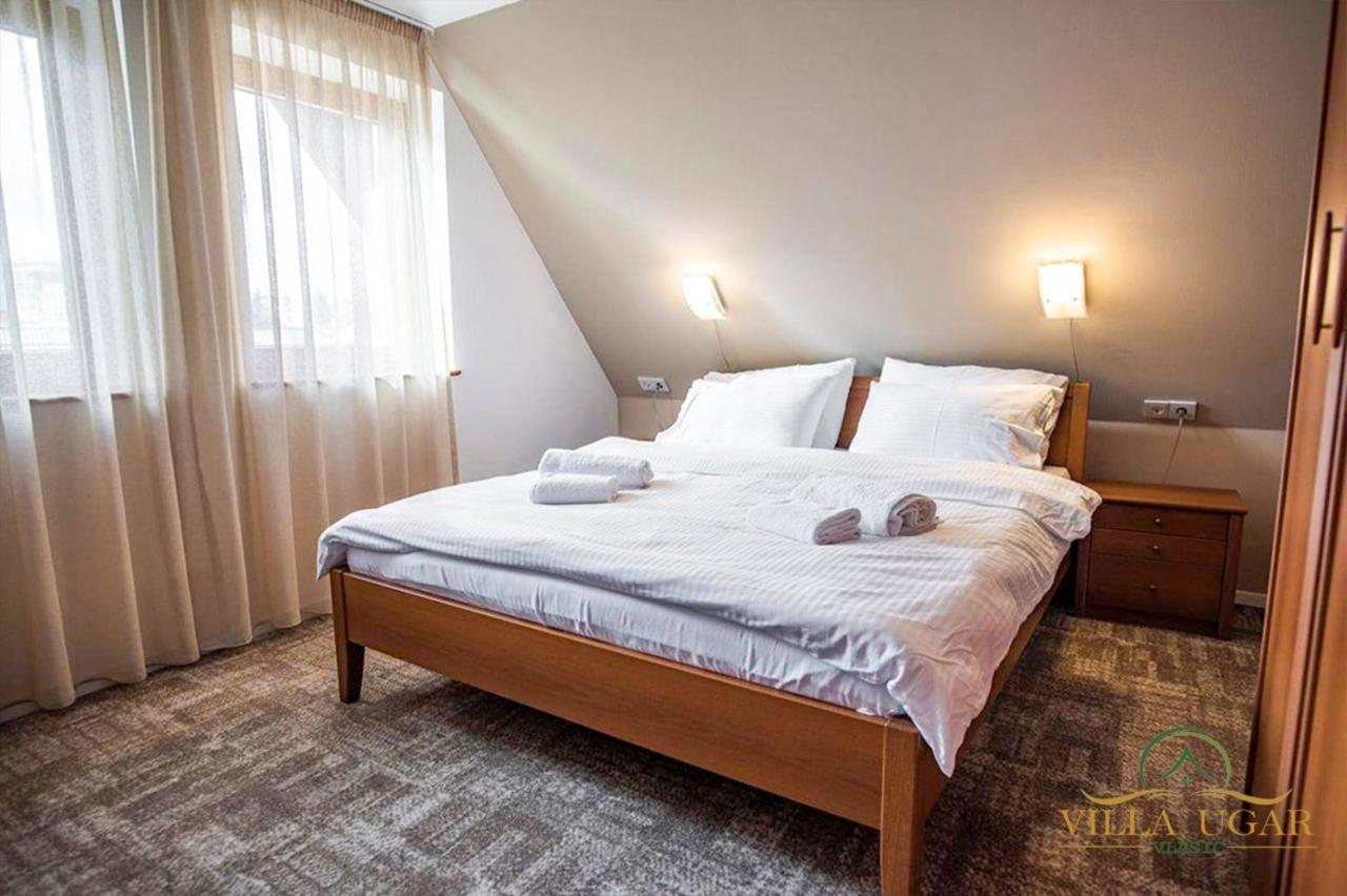 Hotel Villa Ugar Влашич Екстериор снимка