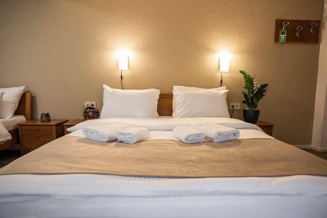 Hotel Villa Ugar Влашич Екстериор снимка