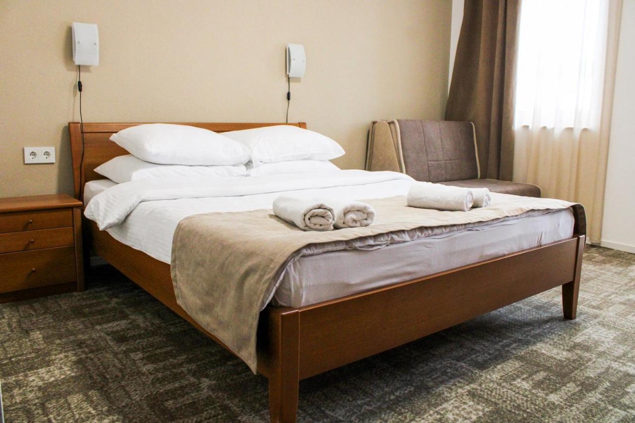 Hotel Villa Ugar Влашич Екстериор снимка