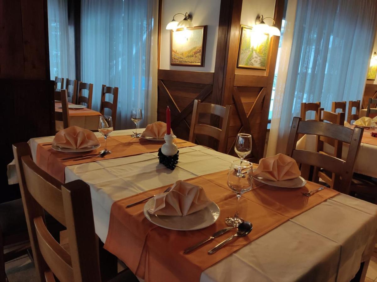Hotel Villa Ugar Влашич Екстериор снимка