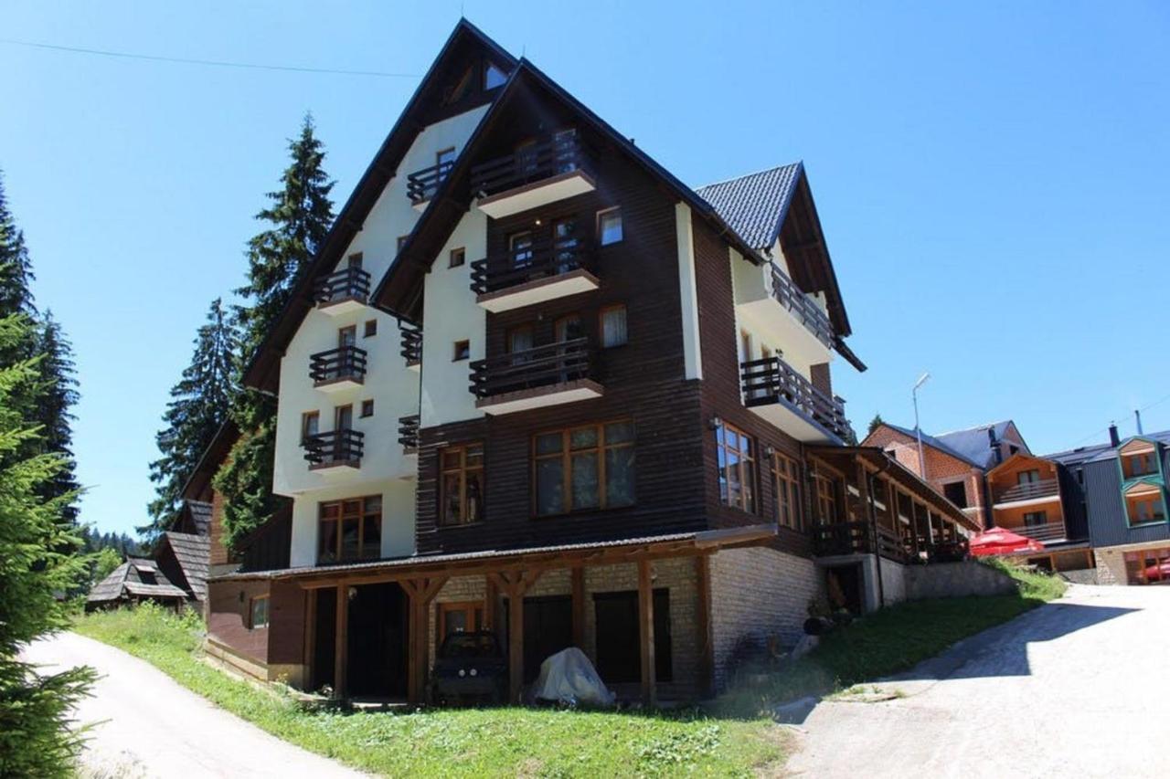 Hotel Villa Ugar Влашич Екстериор снимка